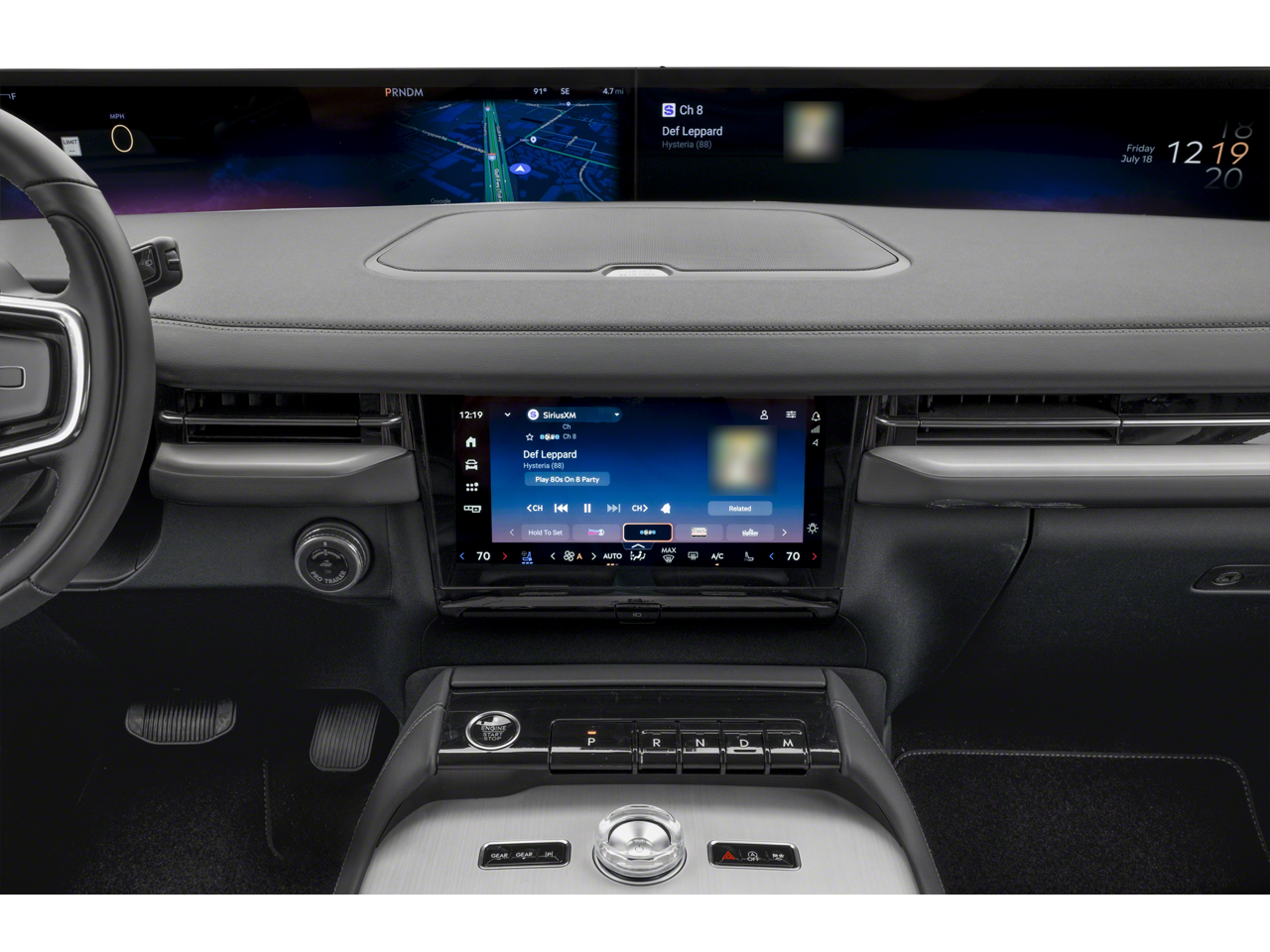2025 Lincoln NAVIGATOR Base