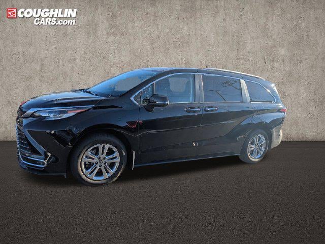 2023 Toyota Sienna Platinum 7 Passenger