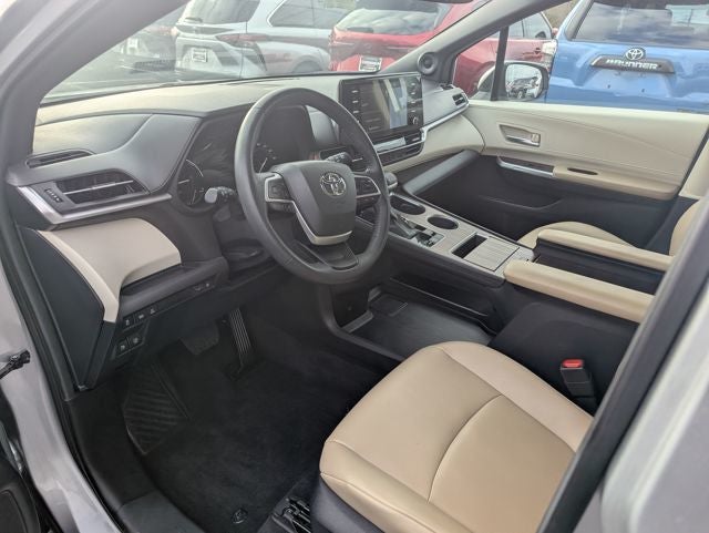 2024 Toyota Sienna XLE 7 Passenger