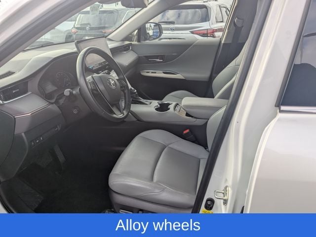 2023 Toyota Venza XLE