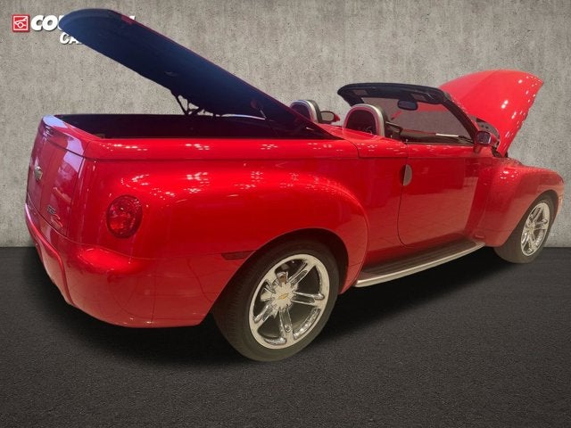 2004 Chevrolet SSR LS