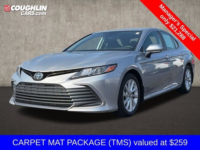 2022 Toyota Camry LE