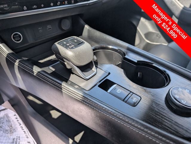 2023 Nissan Rogue SL