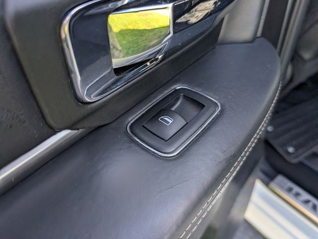 2018 RAM 1500 Laramie Longhorn