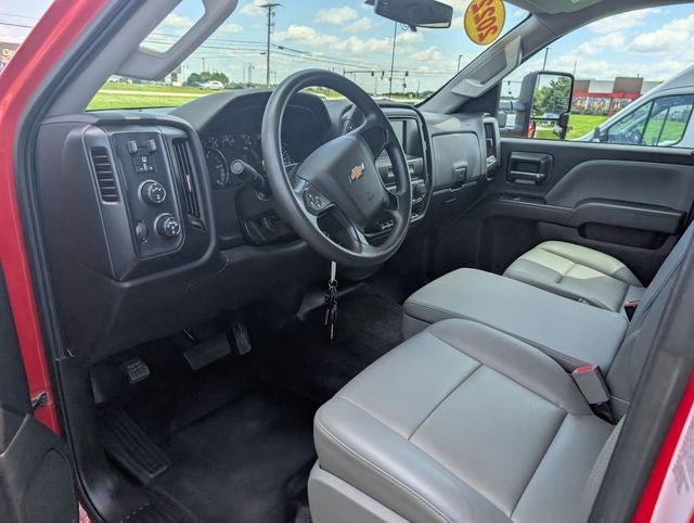 2022 Chevrolet Silverado 5500HD Work Truck