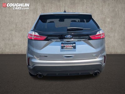 2020 Ford Edge SE