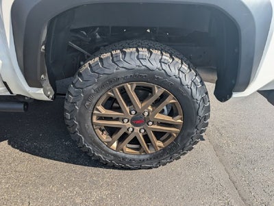 2025 Toyota Tacoma TRD Off-Road