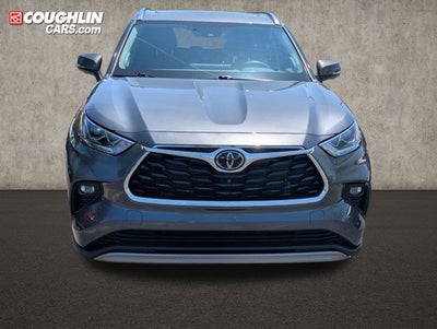 2023 Toyota Highlander Platinum