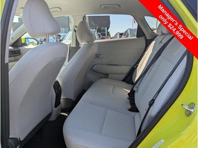 2025 Hyundai Kona SEL Convenience