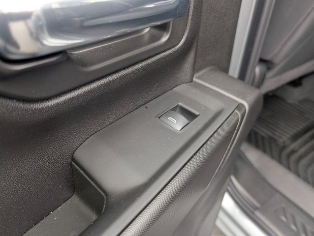 2025 Chevrolet Silverado 2500HD 4WD Crew Cab 159" Custom