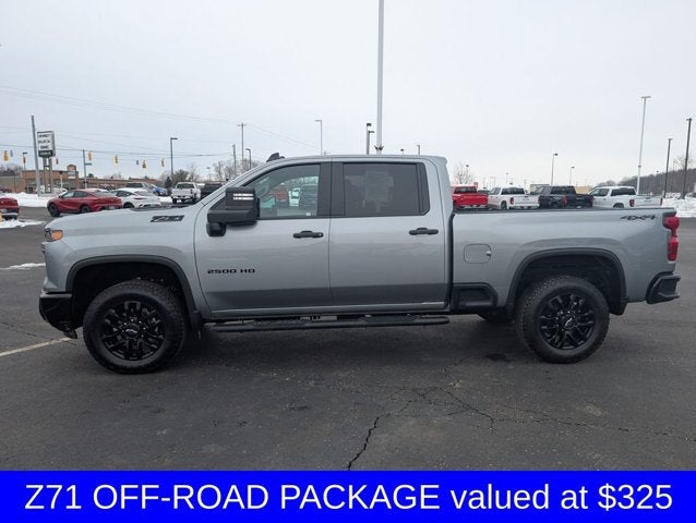 2025 Chevrolet Silverado 2500HD 4WD Crew Cab 159" Custom