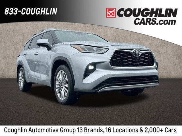 2025 Toyota Highlander Hybrid Platinum