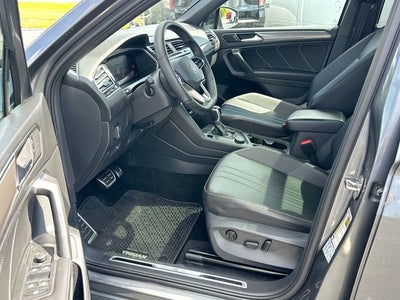2022 Volkswagen Tiguan 2.0T SE R-Line Black