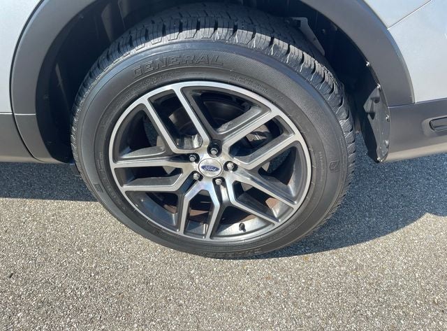 2019 Ford Explorer Sport