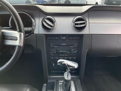 2005 Ford Mustang GT Premium
