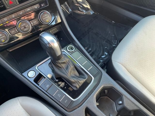 2021 Volkswagen Jetta R-Line