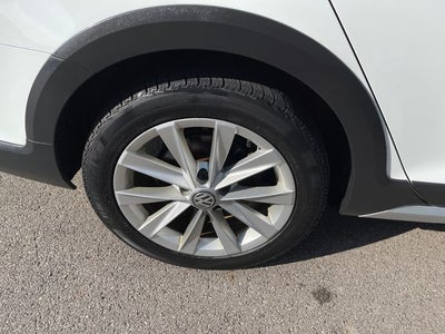 2017 Volkswagen Golf Alltrack TSI SE 4Motion