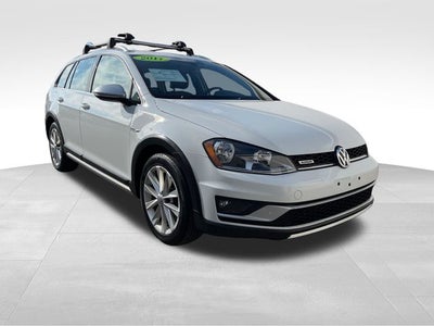 2017 Volkswagen Golf Alltrack TSI SE 4Motion