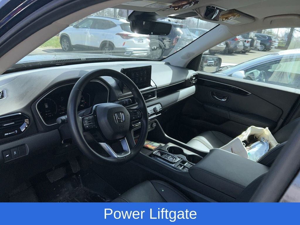 2025 Honda Pilot Base