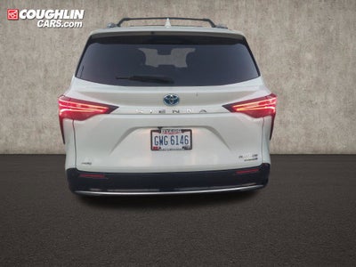 2021 Toyota Sienna Platinum 7 Passenger
