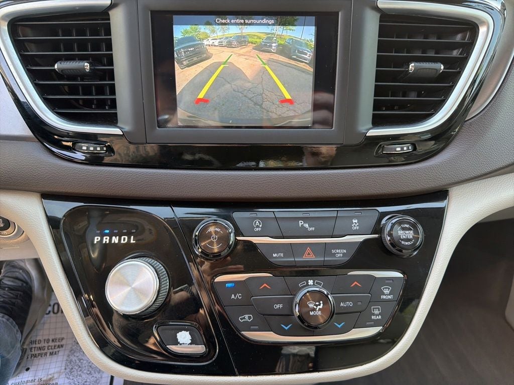 2018 Chrysler Pacifica Touring L