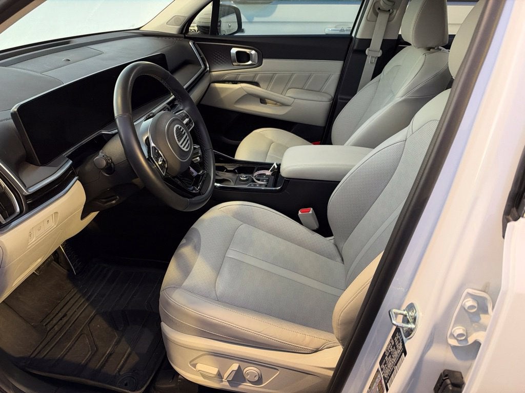 2025 Kia Sorento SX