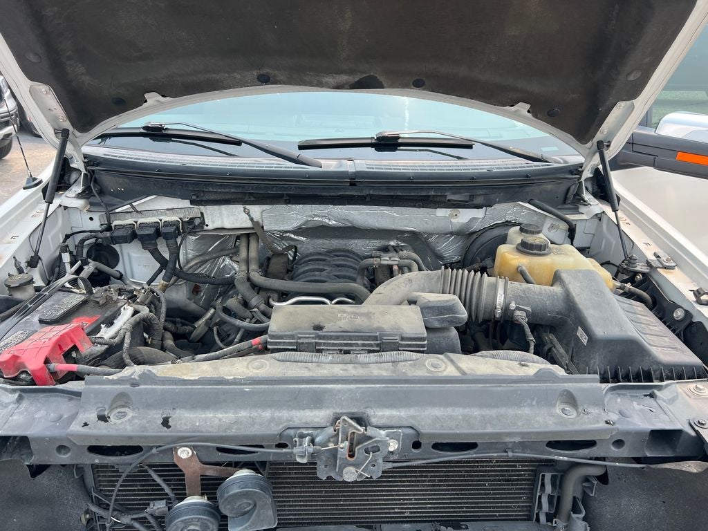 2013 Ford F-150 Platinum RWD