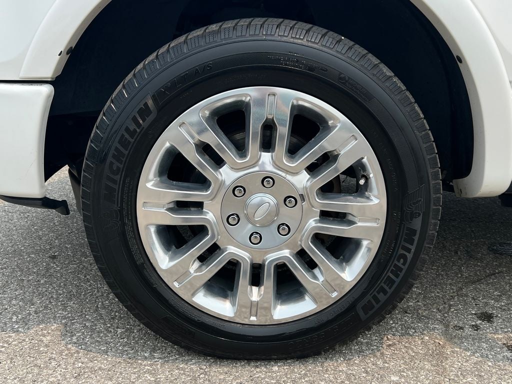 2013 Ford F-150 Platinum RWD