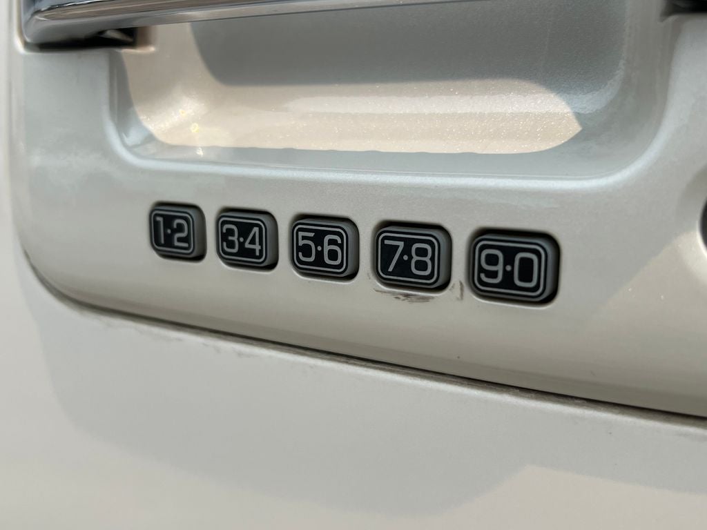 2013 Ford F-150 Platinum RWD