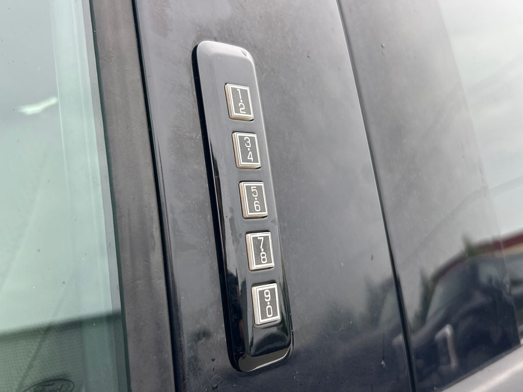 2019 Ford F-150 XLT FX4