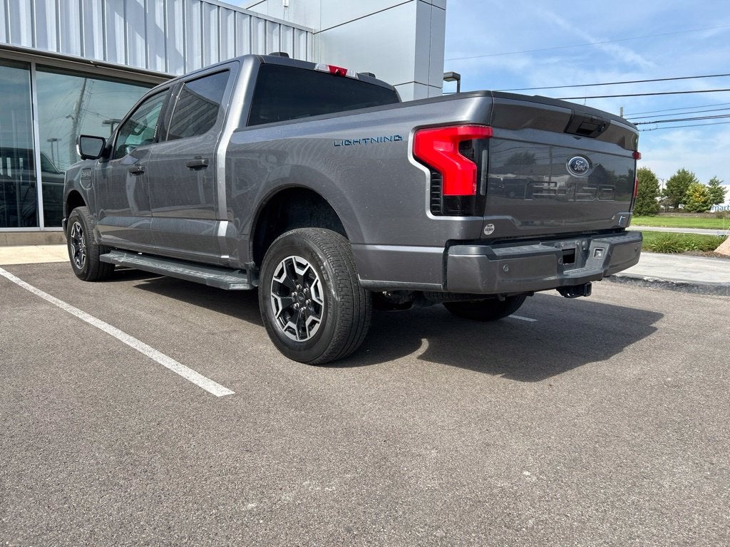 2023 Ford F-150 Lightning XLT