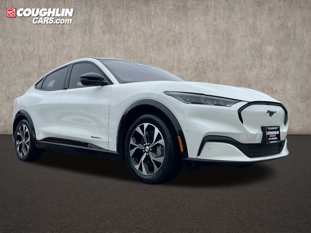 2022 Ford Mustang Mach-E Premium