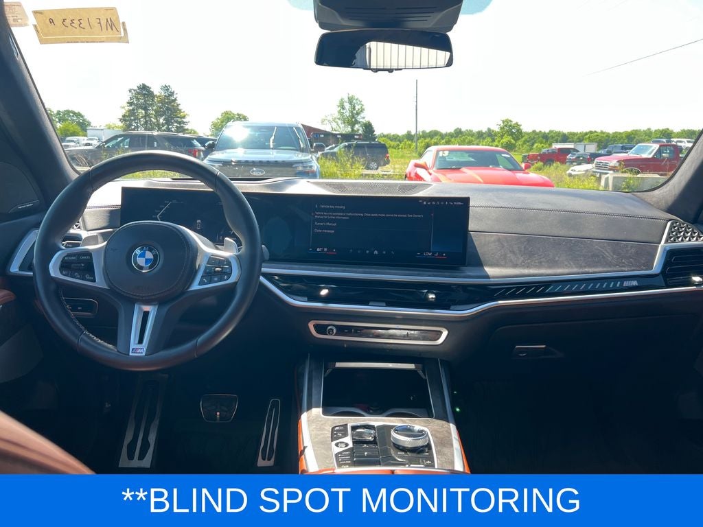 2024 BMW X7 M60i