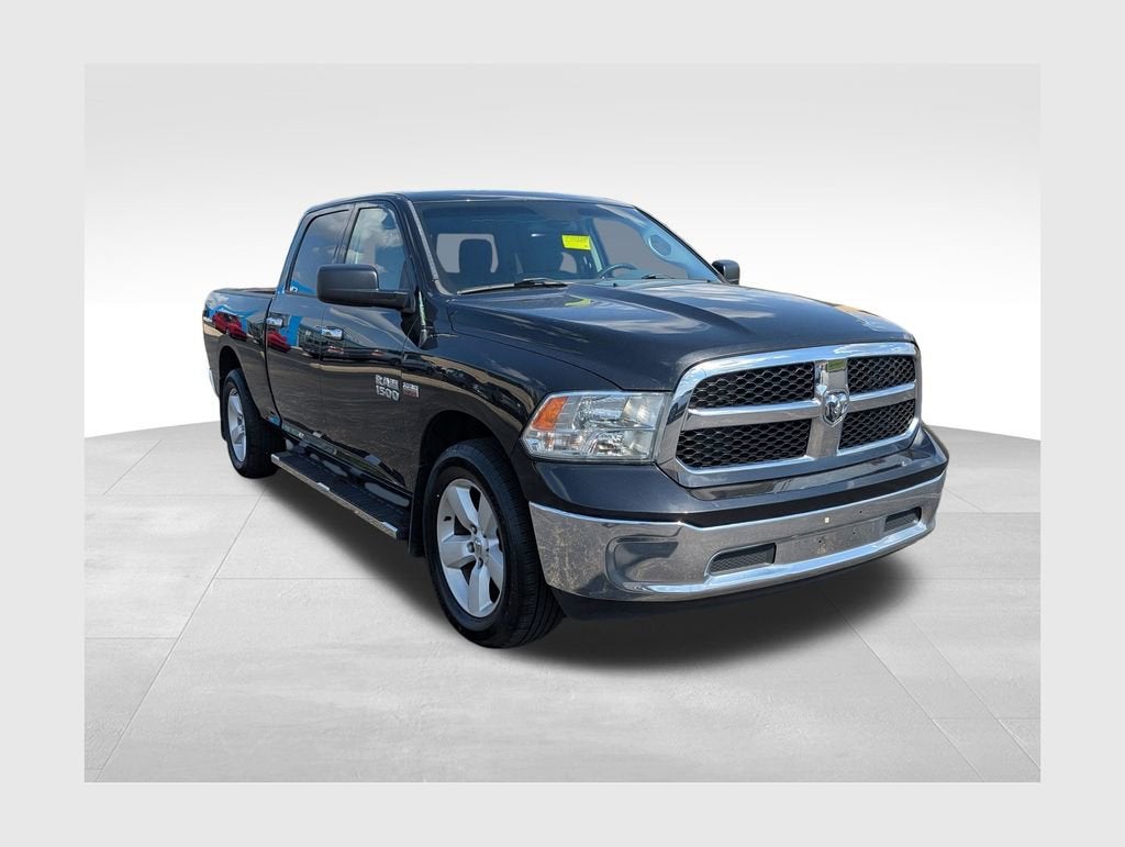 2016 RAM 1500 SLT