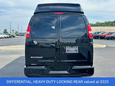 2025 Chevrolet Express Cargo WT