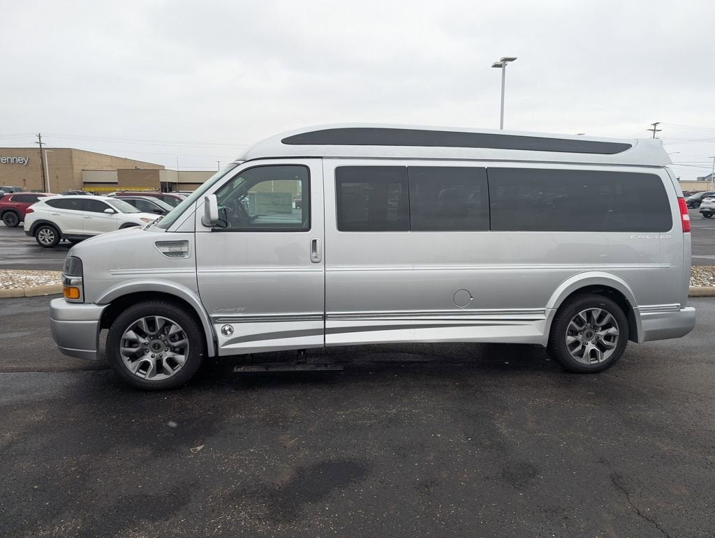 2026 Chevrolet Express Cargo WT