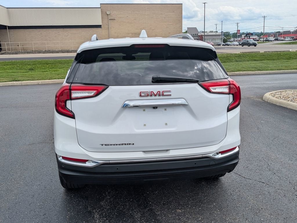 2022 GMC Terrain SLT