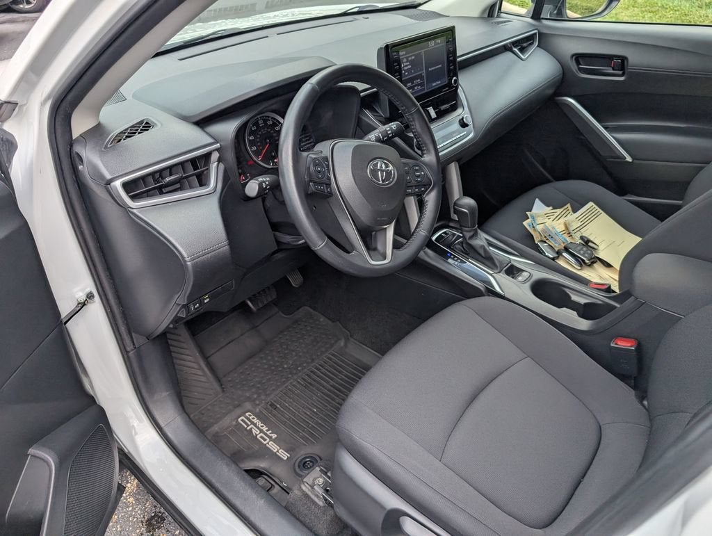 2022 Toyota Corolla Cross LE