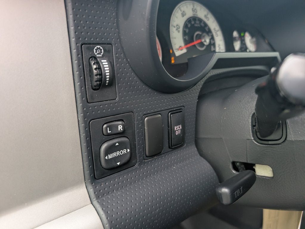 2014 Toyota FJ Cruiser Base