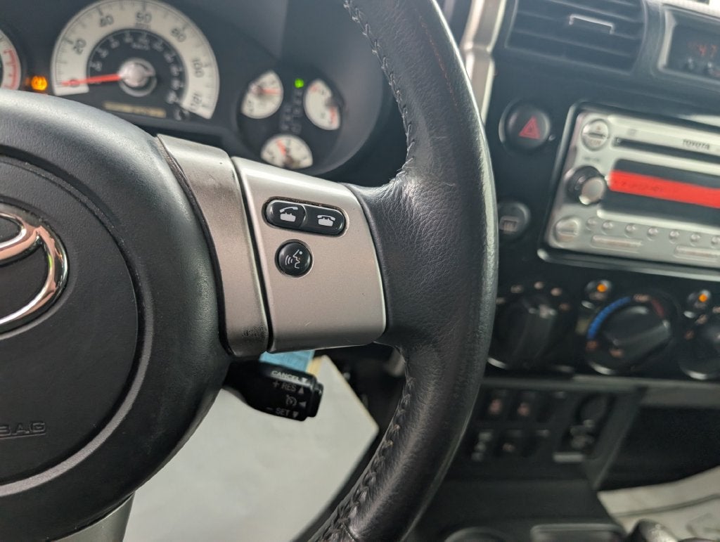 2014 Toyota FJ Cruiser Base