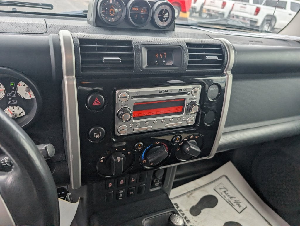 2014 Toyota FJ Cruiser Base
