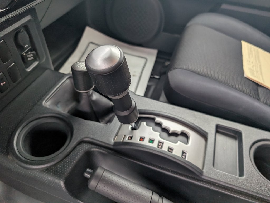 2014 Toyota FJ Cruiser Base