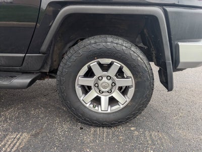 2014 Toyota FJ Cruiser Base