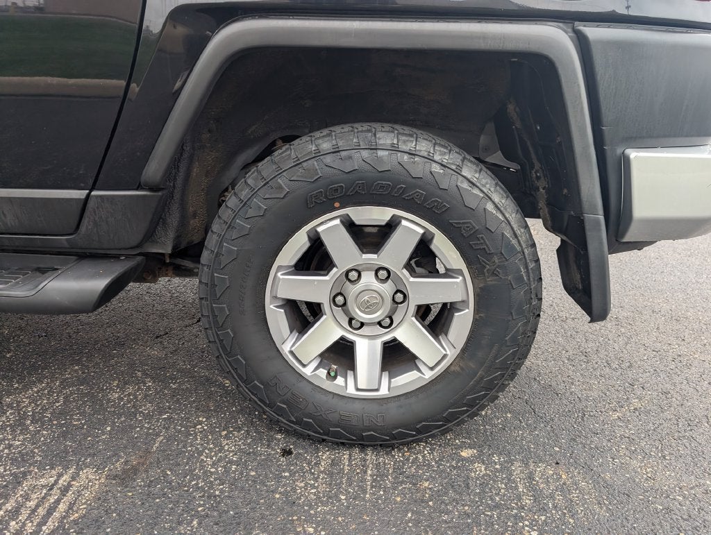 2014 Toyota FJ Cruiser Base