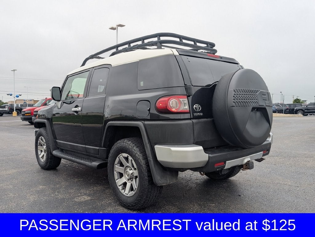 2014 Toyota FJ Cruiser Base