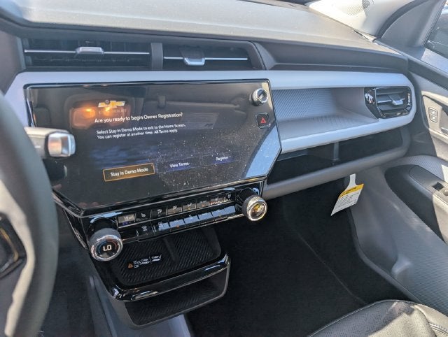 2027 Chevrolet Bolt LT - Photo 20