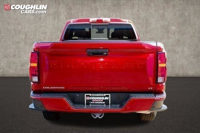 2024 Chevrolet Colorado LT
