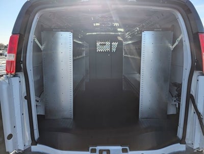 2025 Chevrolet Express Cargo WT