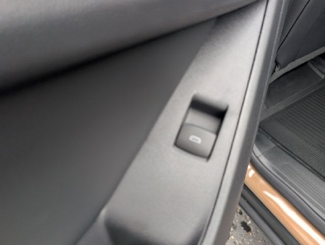 2027 Chevrolet Equinox LT - Photo 13