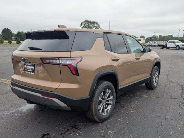 2027 Chevrolet Equinox LT - Photo 7
